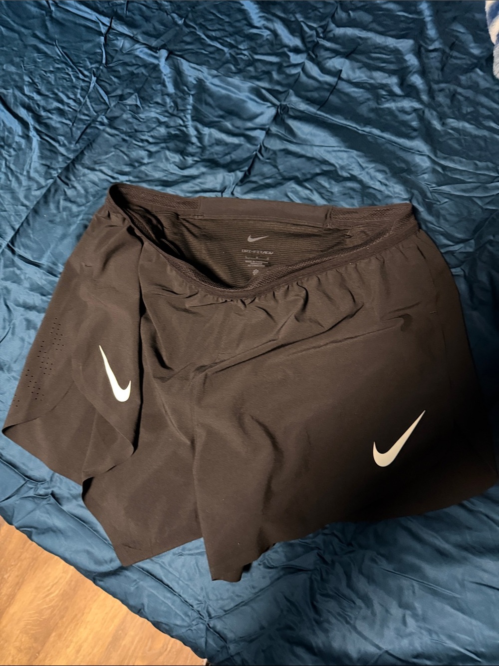 Nike Aeroswift mens run shorts size Large